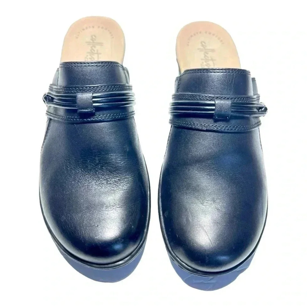 Clarks Women’s Black Leather Casual Slip On Mule Size 7 Preowned - Picture 4 of 12